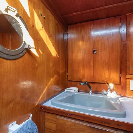 Botel Quo Vadis Yacht Bisceglie