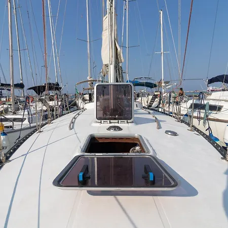 Quo Vadis Yacht Hotel na wodzie Bisceglie